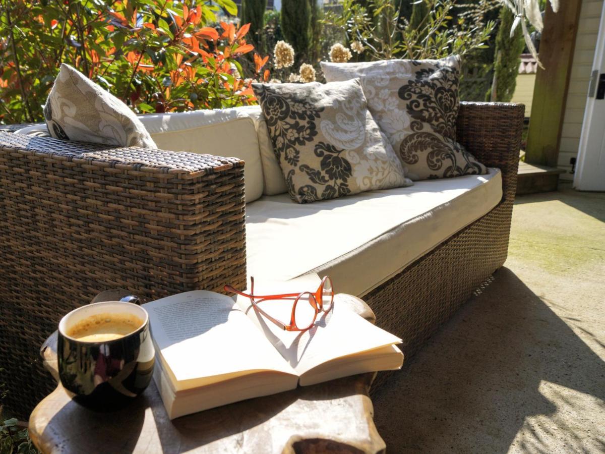 The Walnut, Meopham - A Private Retreat Rural Location Villa Luaran gambar