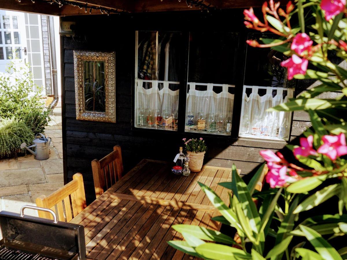 The Walnut, Meopham - A Private Retreat Rural Location Villa Luaran gambar