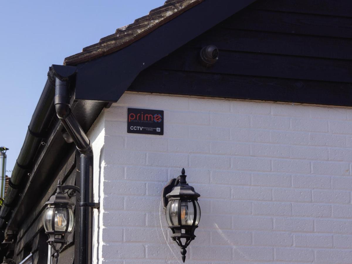 The Walnut, Meopham - A Private Retreat Rural Location Villa Luaran gambar